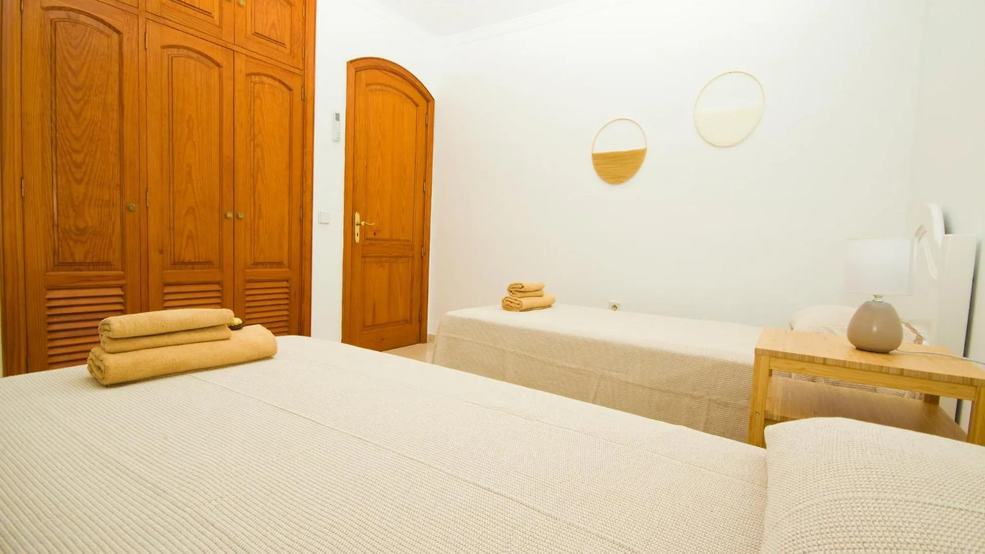 Villa El Golfo - By Az Rentals Puerto del Carmen   Puerto del Carmen (Lanzarote)
